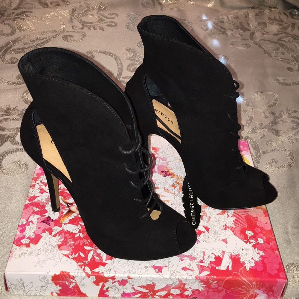 Chinese Laundry booties